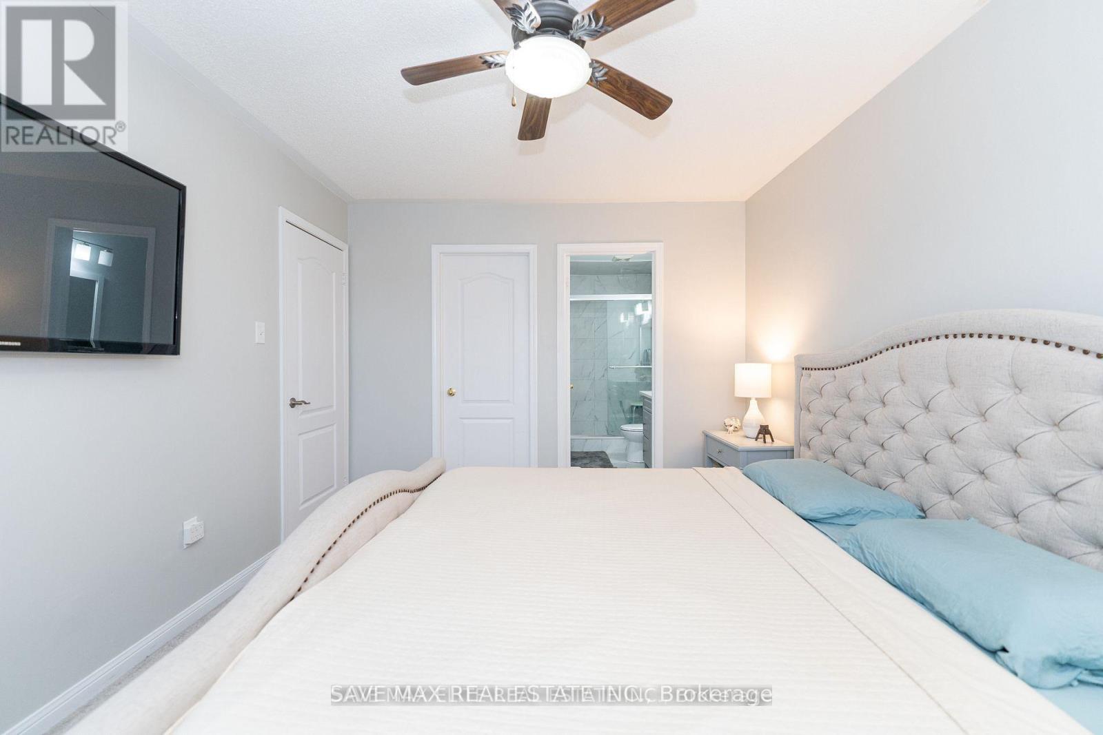 89 Seed House Lane, Halton Hills (Georgetown), Ontario  L7G 6K4 - Photo 15 - W12750968