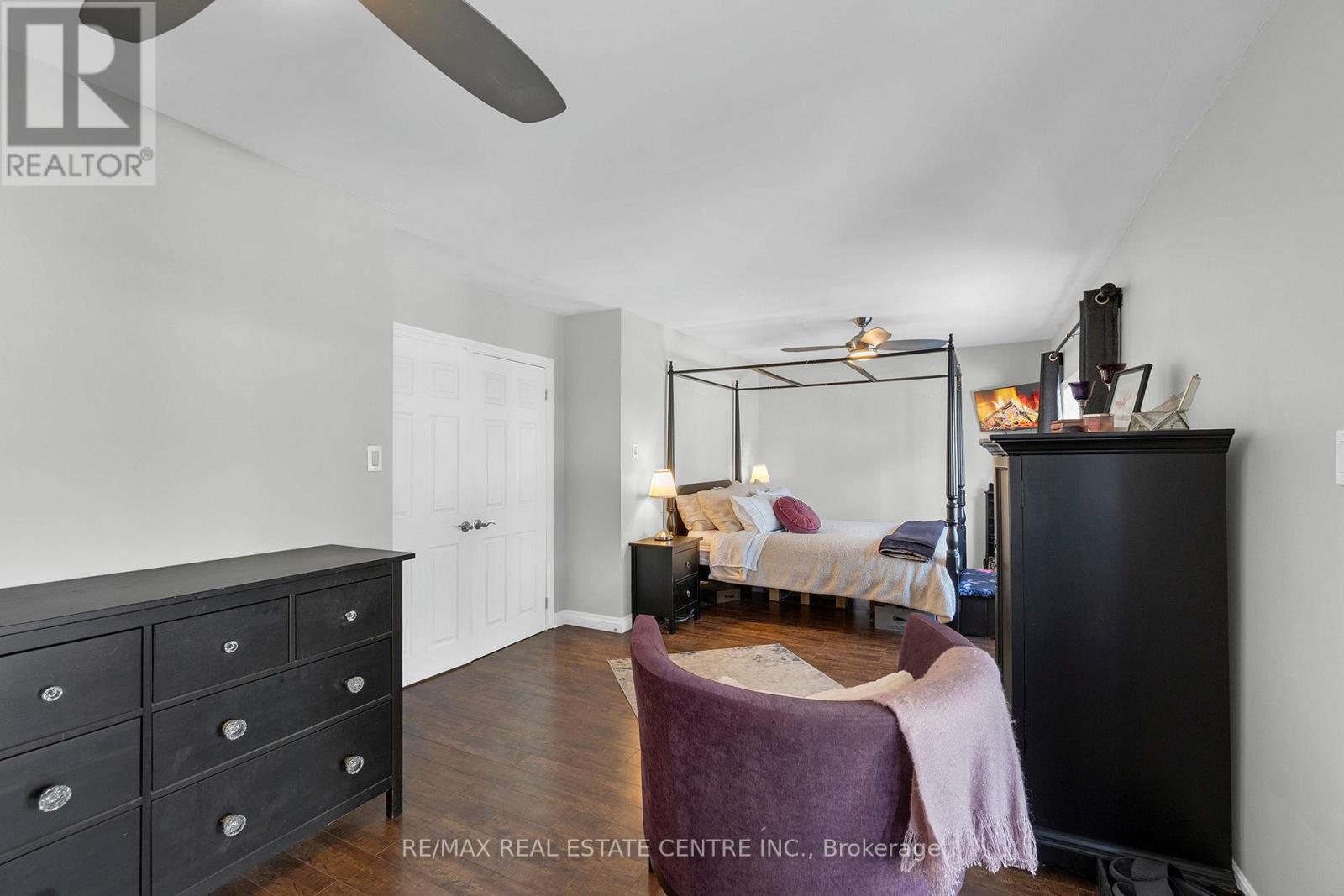 42 Moultrey Crescent, Halton Hills (Georgetown), Ontario  L7G 4N5 - Photo 18 - W12751976