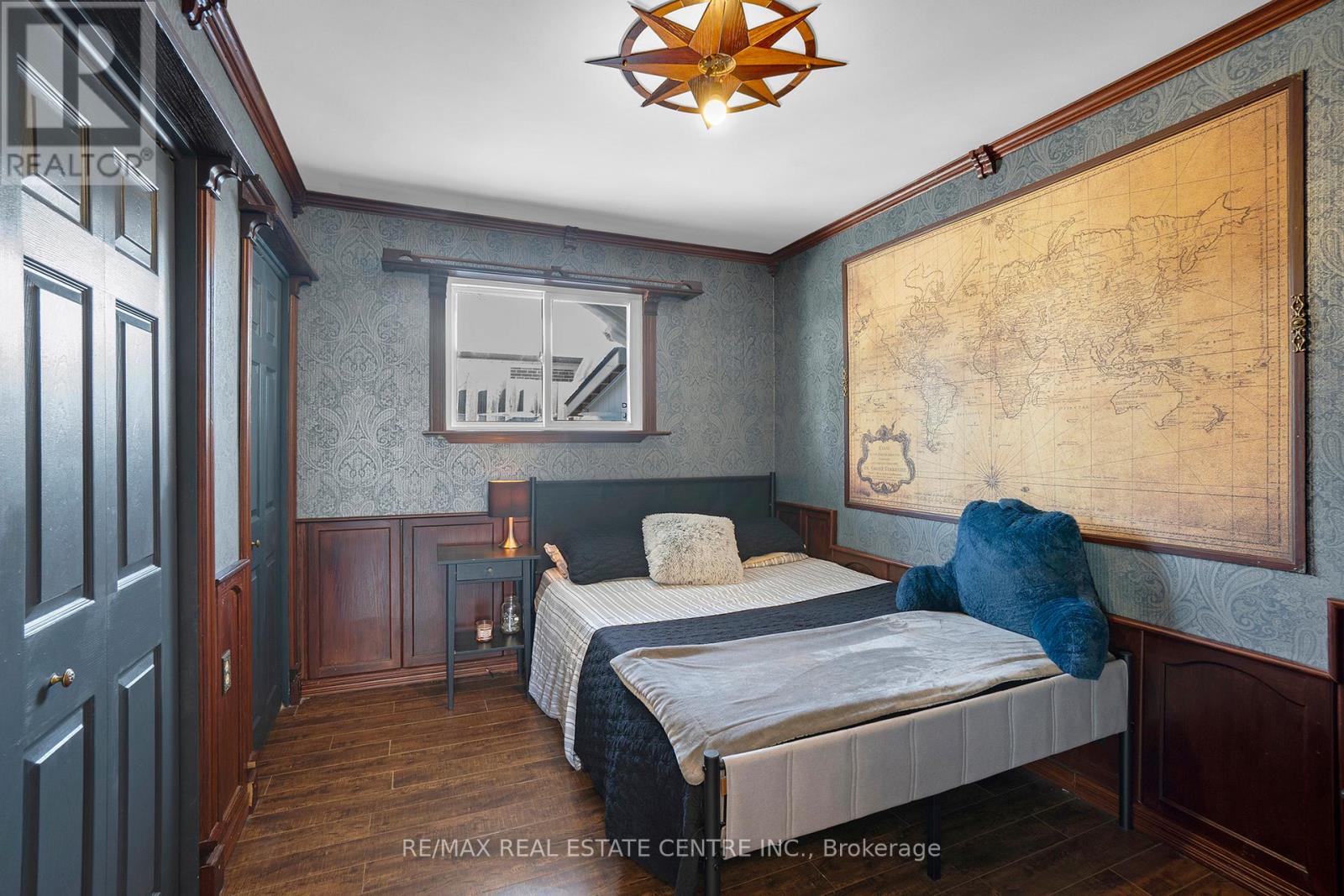 42 Moultrey Crescent, Halton Hills (Georgetown), Ontario  L7G 4N5 - Photo 20 - W12751976