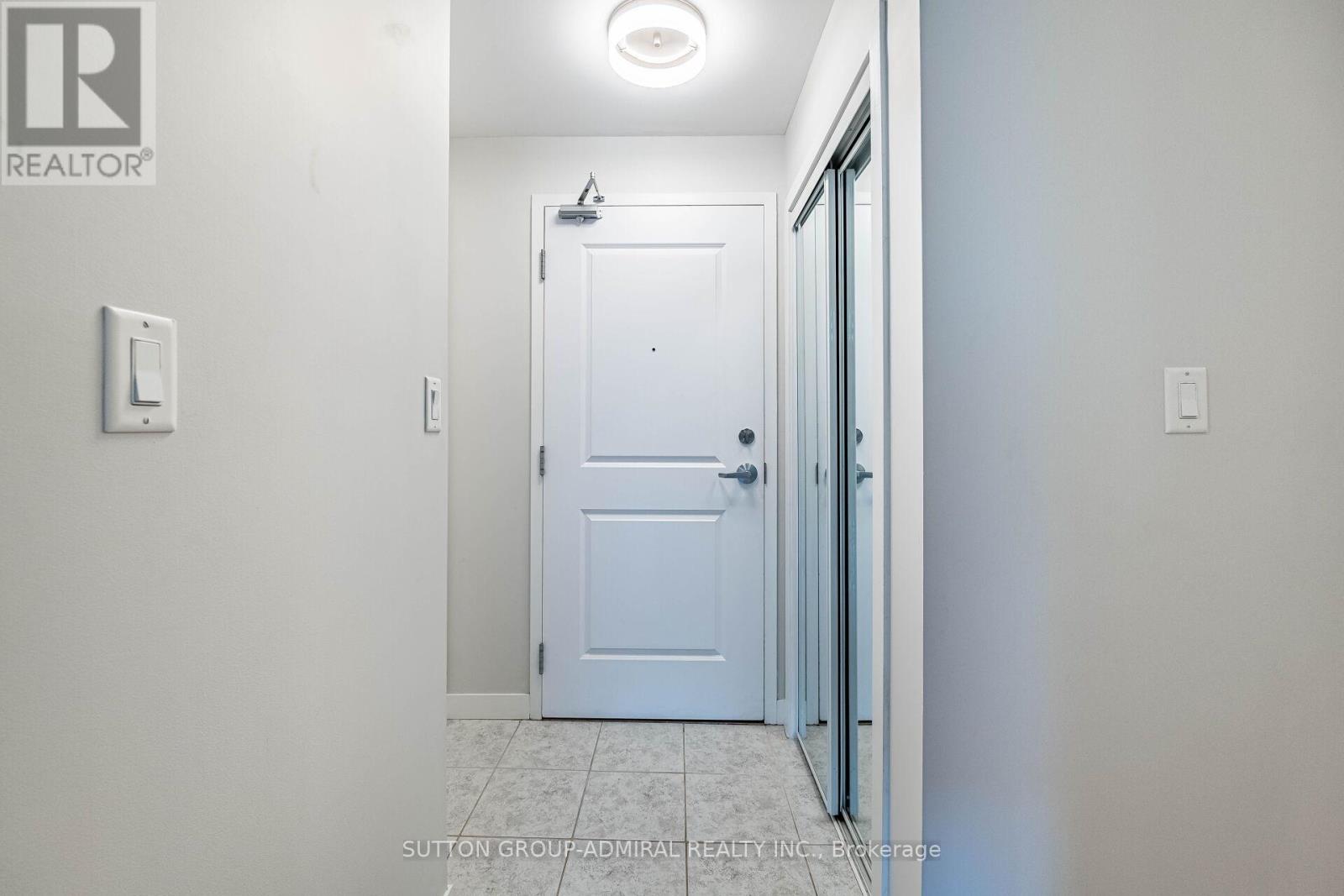 104 - 5317 Upper Middle Road, Burlington (Orchard), Ontario  L7G 0G8 - Photo 5 - W12752768