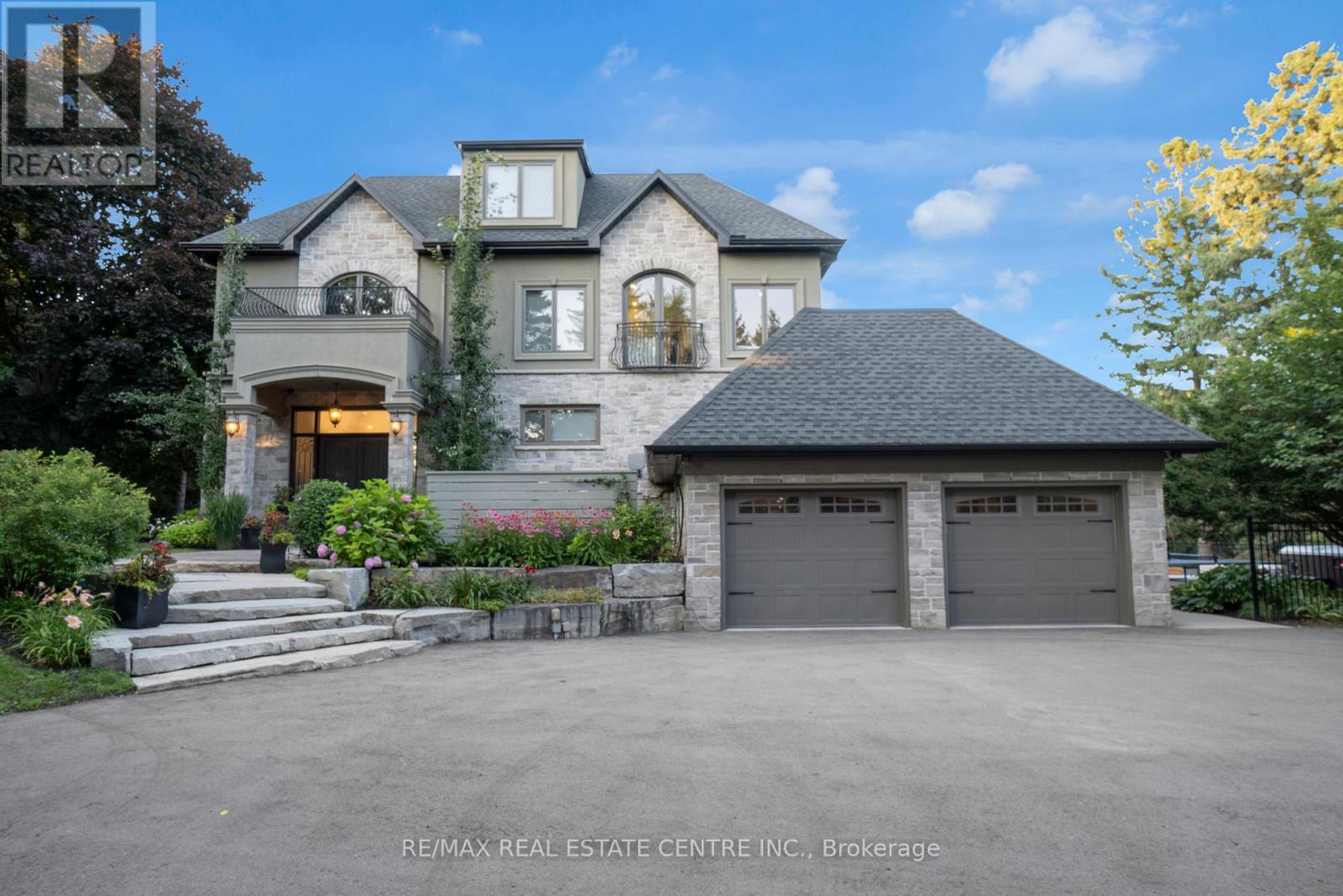 1175 Derry Road, Milton, Ontario  L0P 1B0 - Photo 1 - W12755732