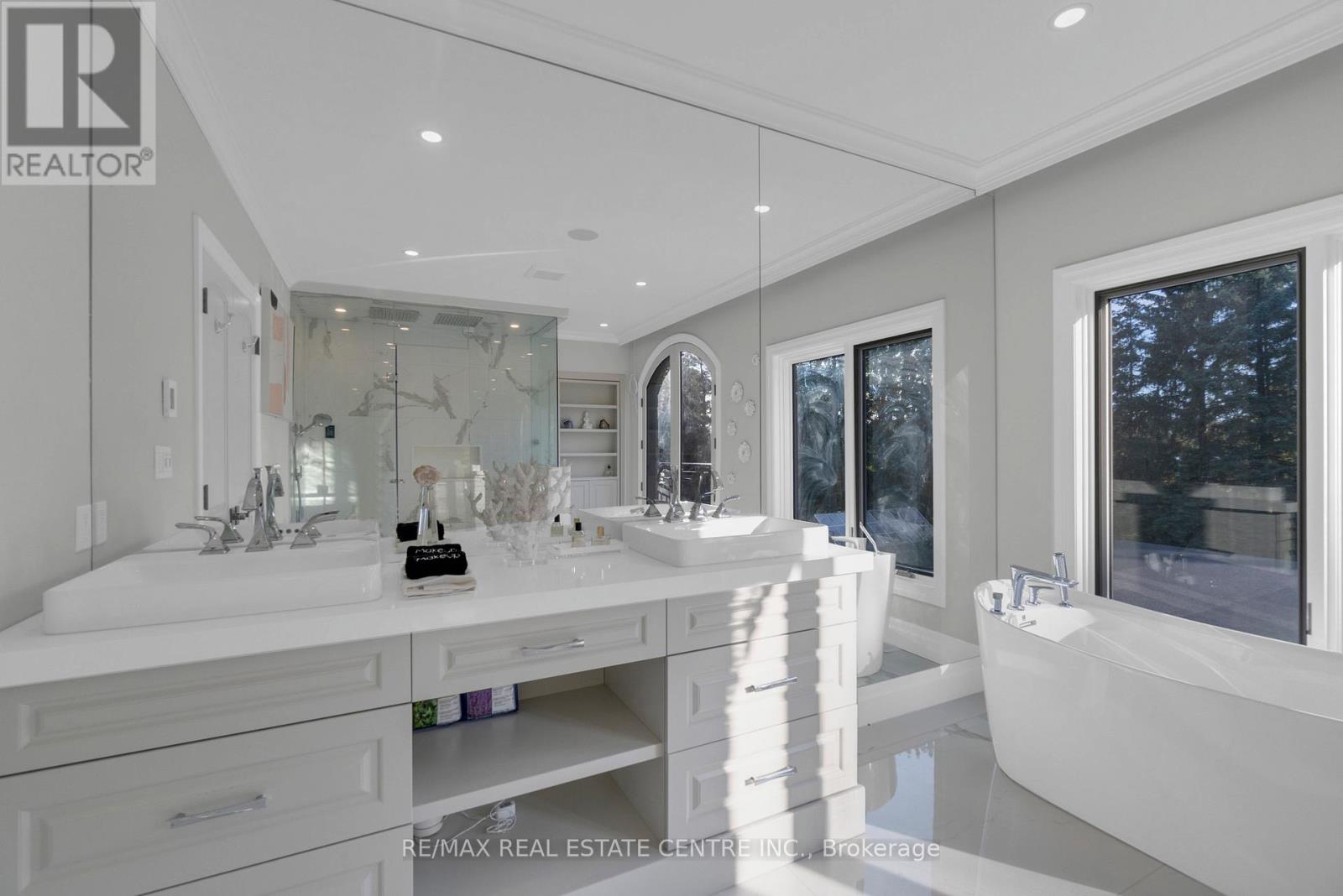 1175 Derry Road, Milton, Ontario  L0P 1B0 - Photo 29 - W12755732