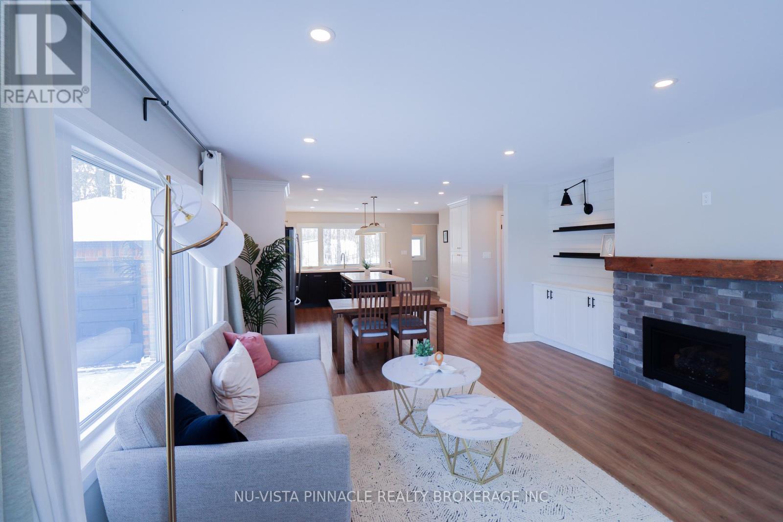 7142 Highway 7, Halton Hills (Rural Halton Hills), Ontario  L7J 2L9 - Photo 10 - W12756398