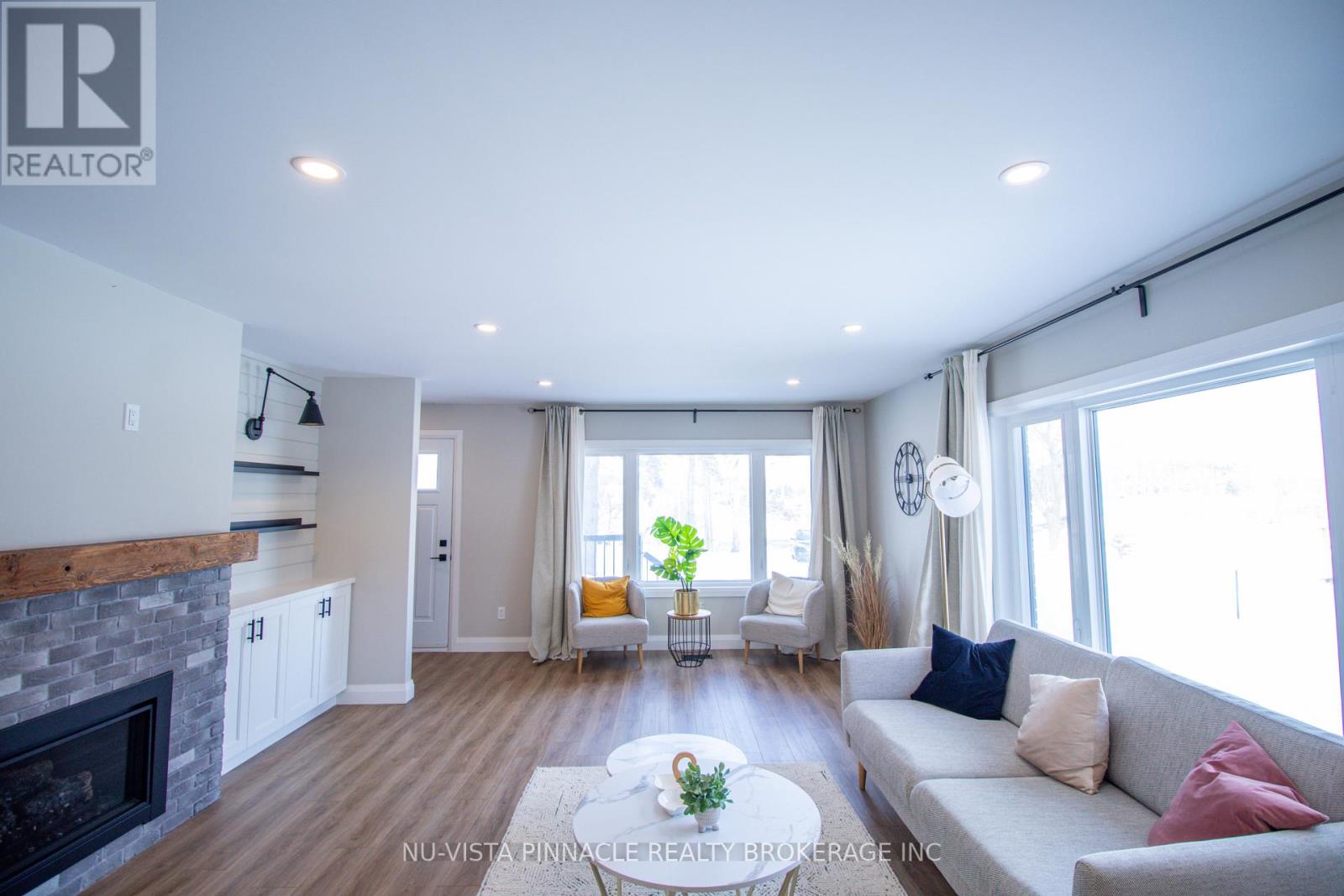 7142 Highway 7, Halton Hills (Rural Halton Hills), Ontario  L7J 2L9 - Photo 12 - W12756398