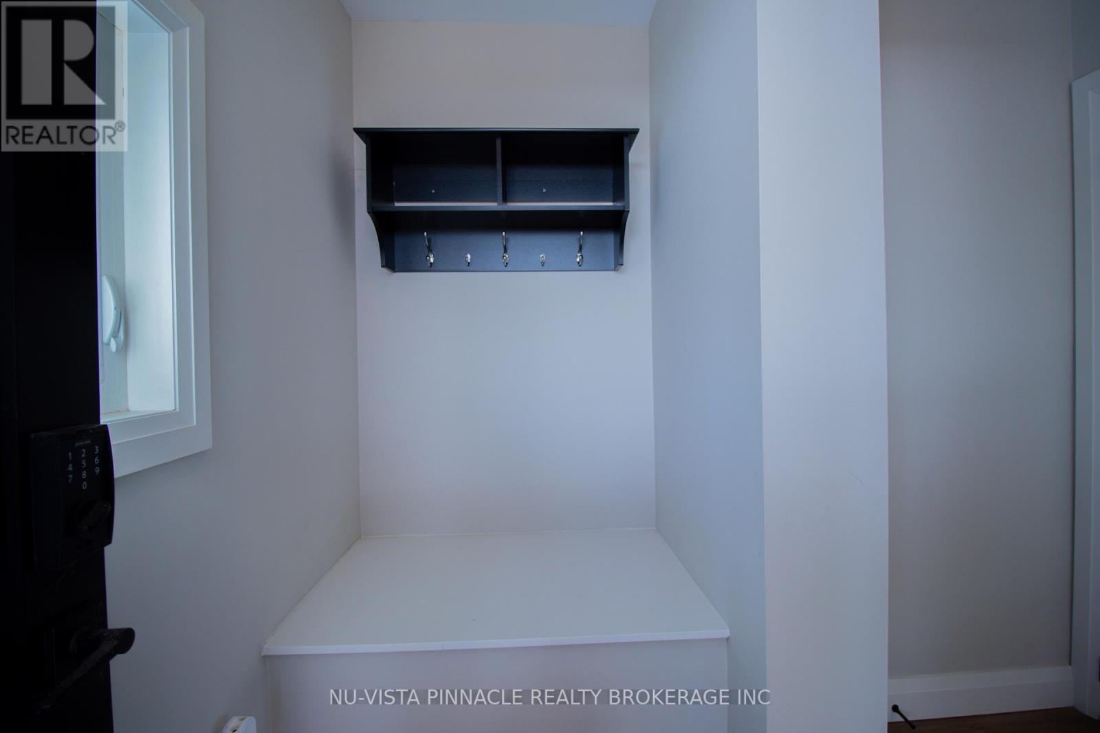 7142 Highway 7, Halton Hills (Rural Halton Hills), Ontario  L7J 2L9 - Photo 20 - W12756398