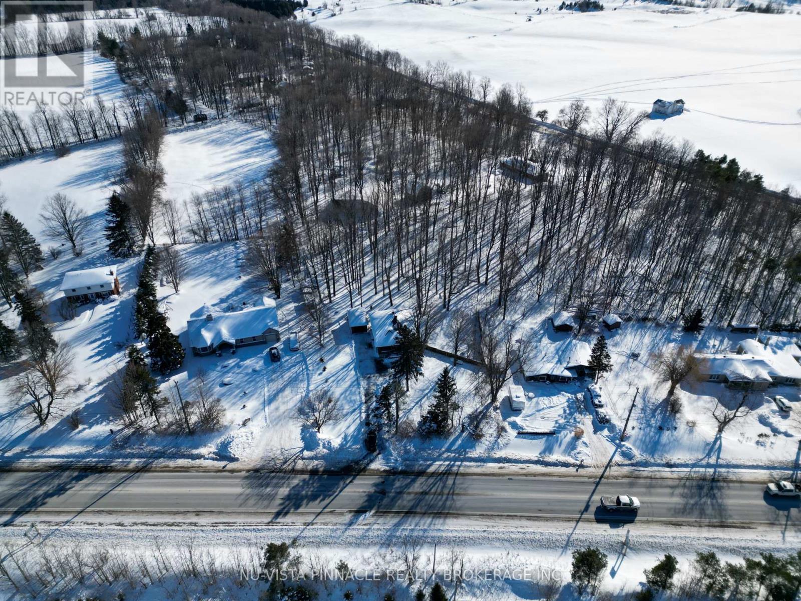 7142 Highway 7, Halton Hills (Rural Halton Hills), Ontario  L7J 2L9 - Photo 4 - W12756398