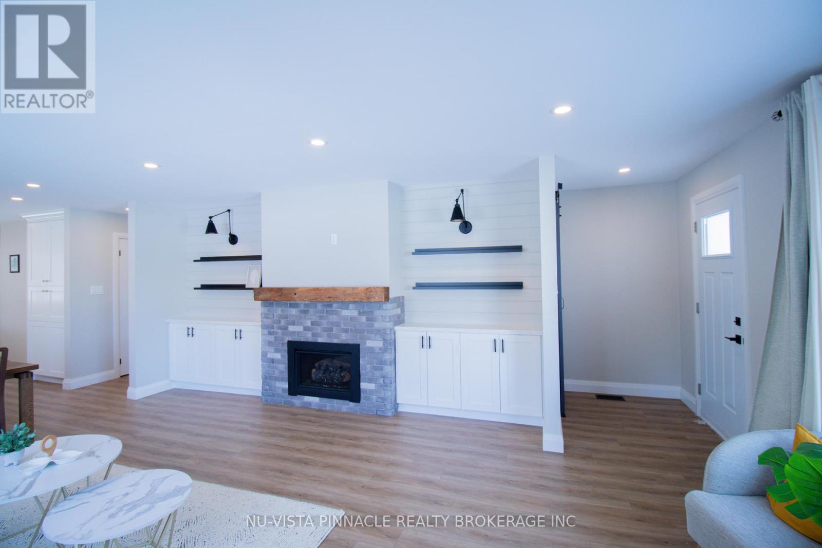 7142 Highway 7, Halton Hills (Rural Halton Hills), Ontario  L7J 2L9 - Photo 8 - W12756398