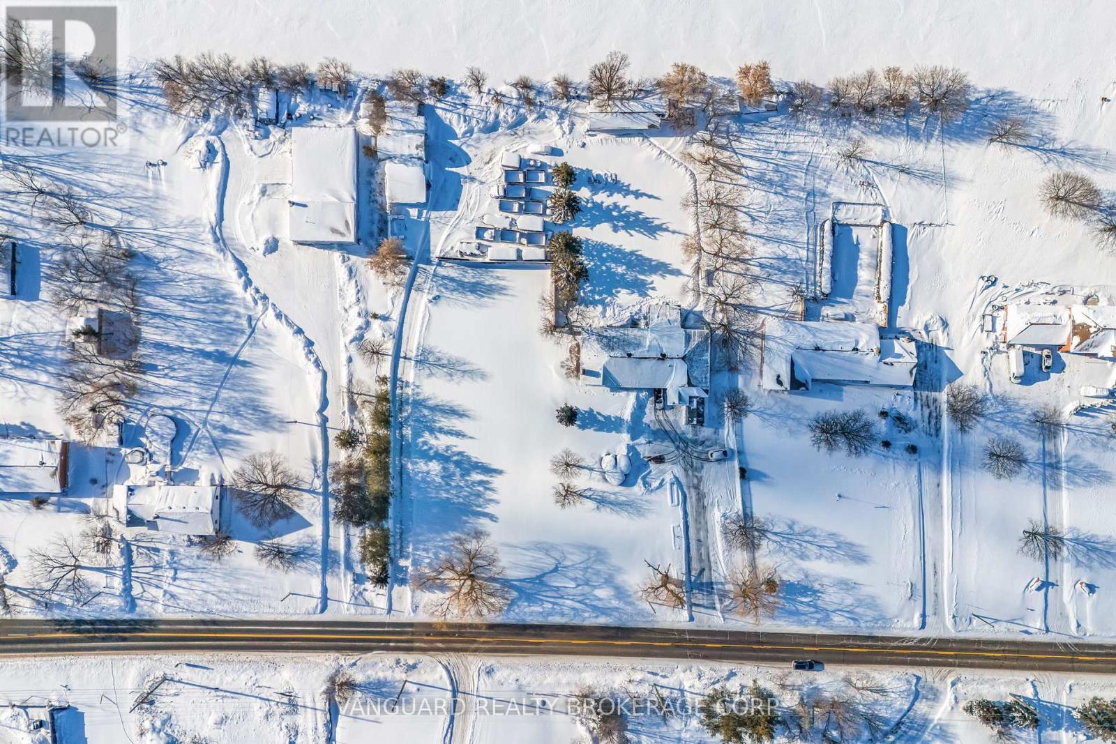 8070 Hornby Road, Halton Hills (Rural Halton Hills), Ontario  L0P 1E0 - Photo 15 - W12758922