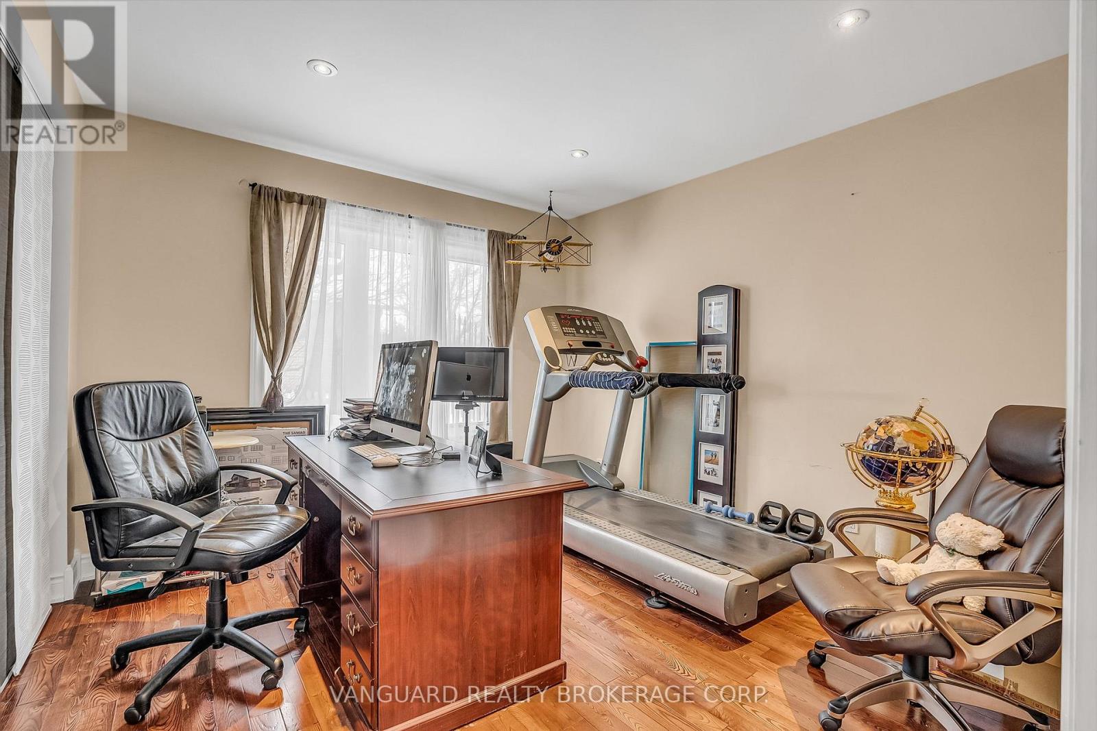 8070 Hornby Road, Halton Hills (Rural Halton Hills), Ontario  L0P 1E0 - Photo 10 - W12758934