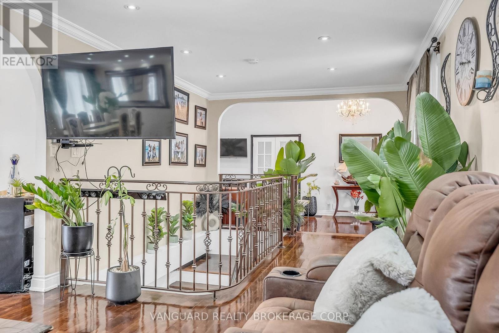 8070 Hornby Road, Halton Hills (Rural Halton Hills), Ontario  L0P 1E0 - Photo 12 - W12758934