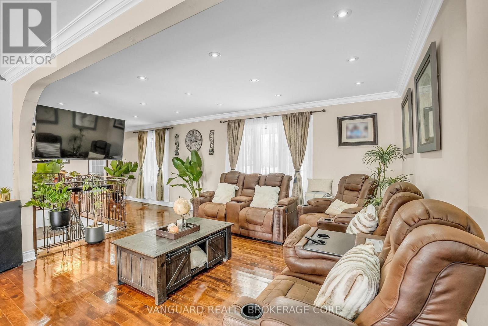 8070 Hornby Road, Halton Hills (Rural Halton Hills), Ontario  L0P 1E0 - Photo 14 - W12758934