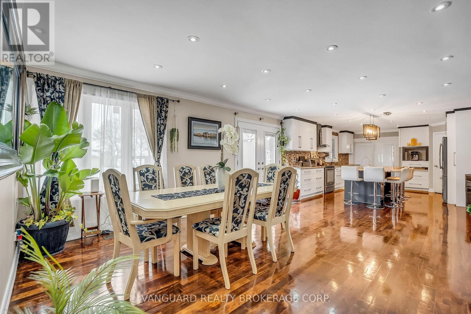 8070 Hornby Road, Halton Hills (Rural Halton Hills), Ontario  L0P 1E0 - Photo 19 - W12758934