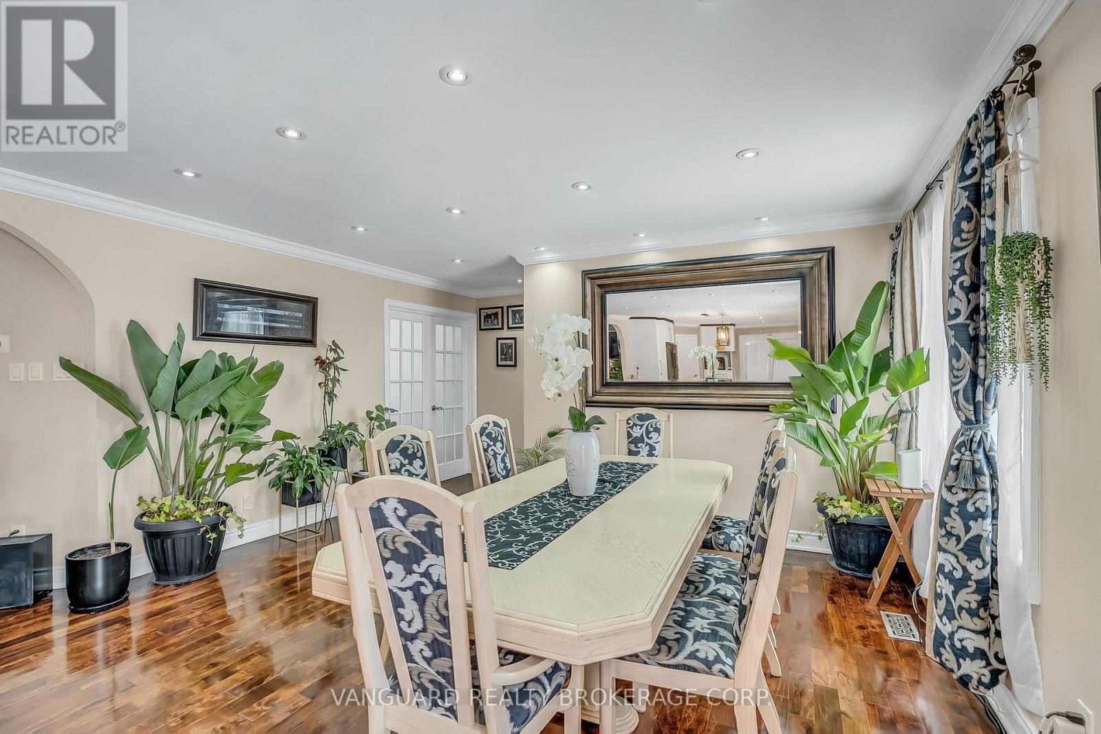 8070 Hornby Road, Halton Hills (Rural Halton Hills), Ontario  L0P 1E0 - Photo 20 - W12758934