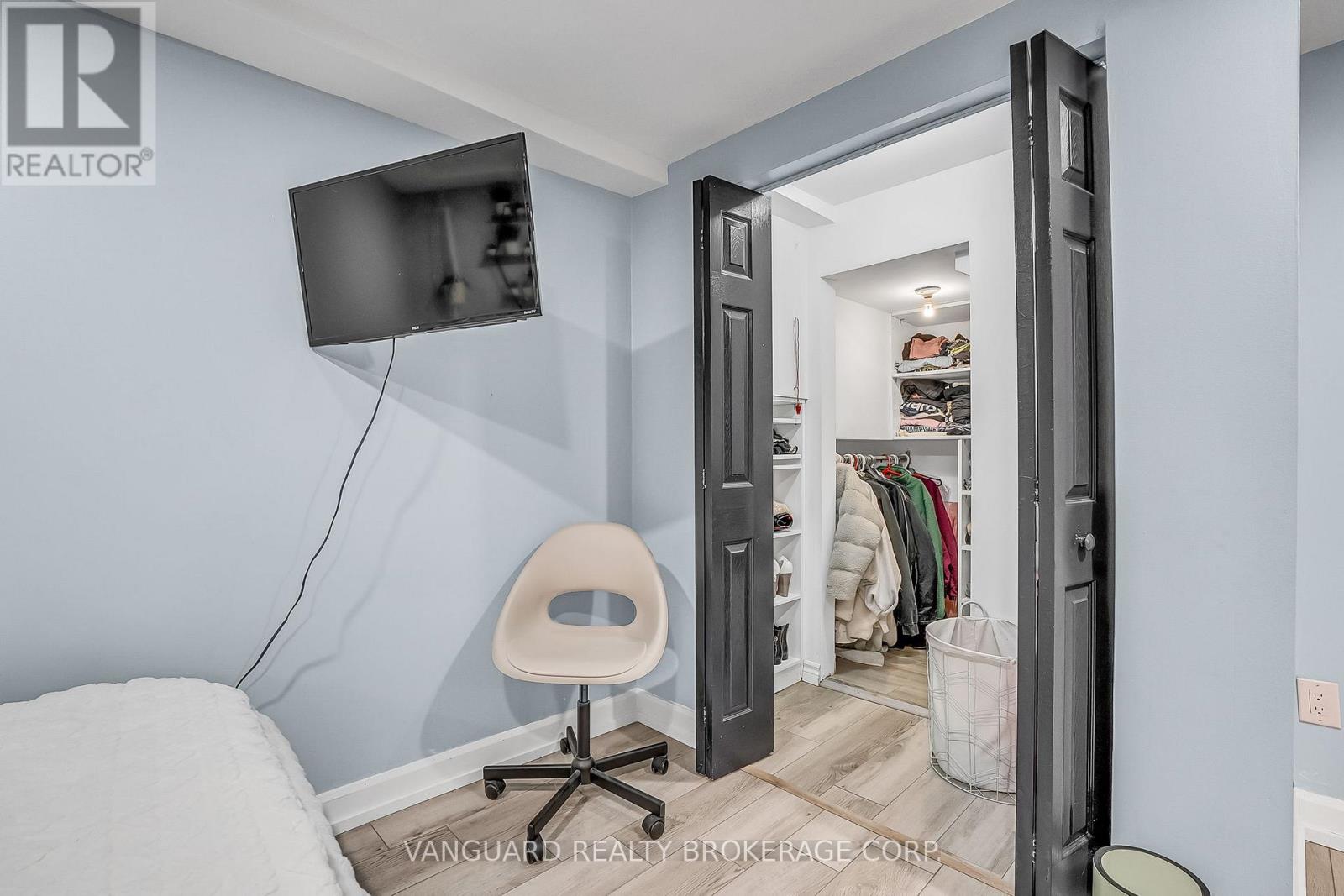 8070 Hornby Road, Halton Hills (Rural Halton Hills), Ontario  L0P 1E0 - Photo 34 - W12758934