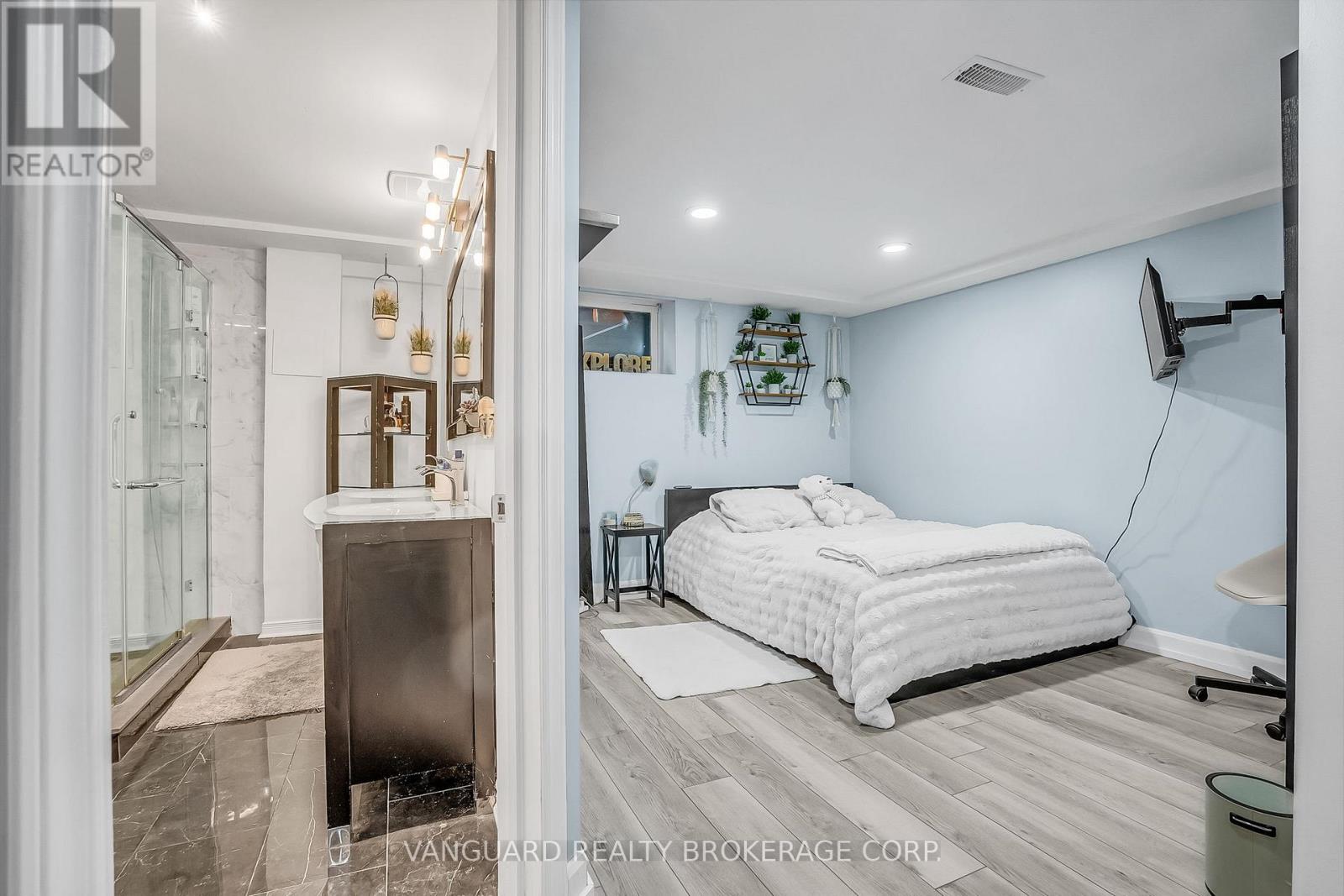 8070 Hornby Road, Halton Hills (Rural Halton Hills), Ontario  L0P 1E0 - Photo 35 - W12758934