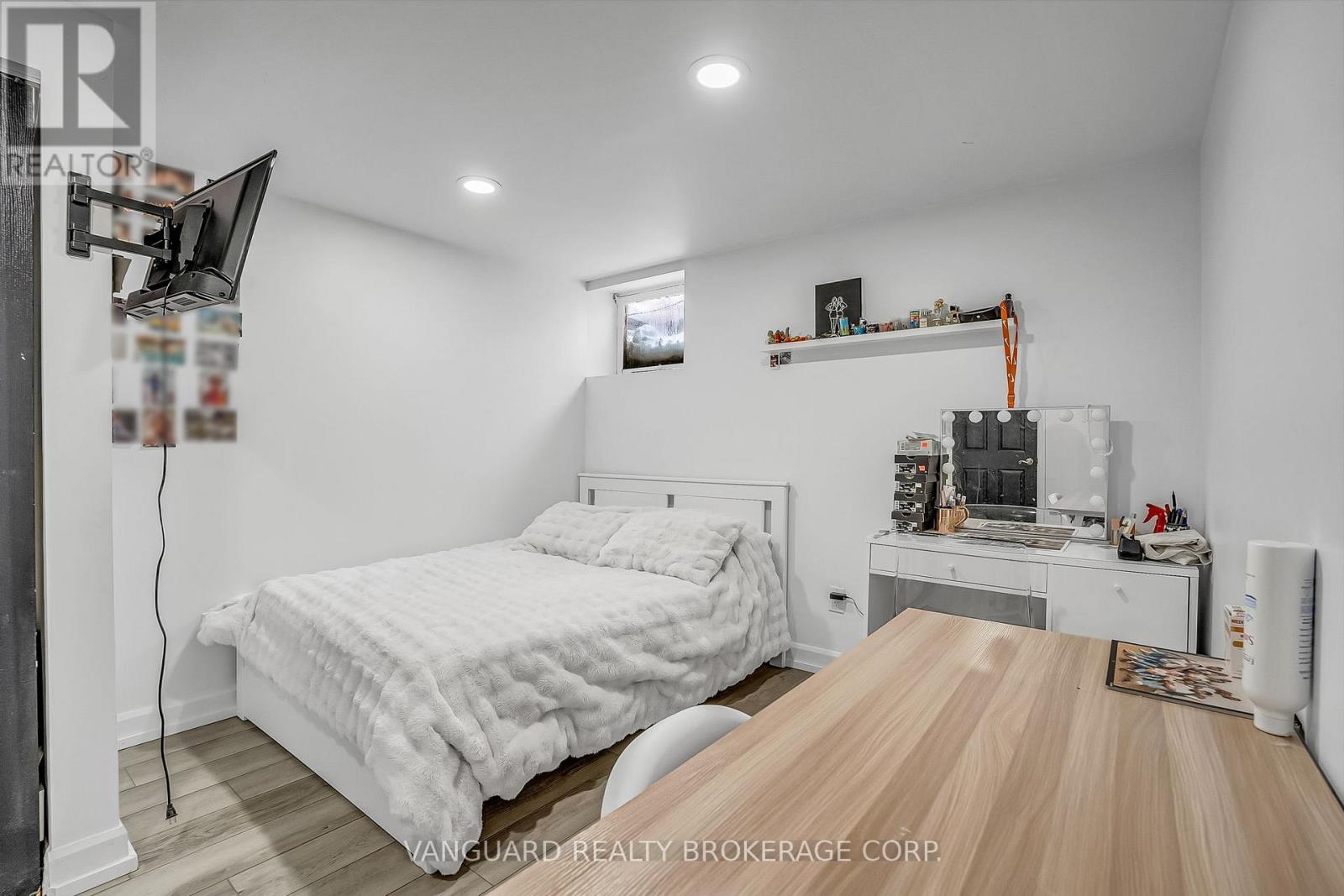 8070 Hornby Road, Halton Hills (Rural Halton Hills), Ontario  L0P 1E0 - Photo 36 - W12758934