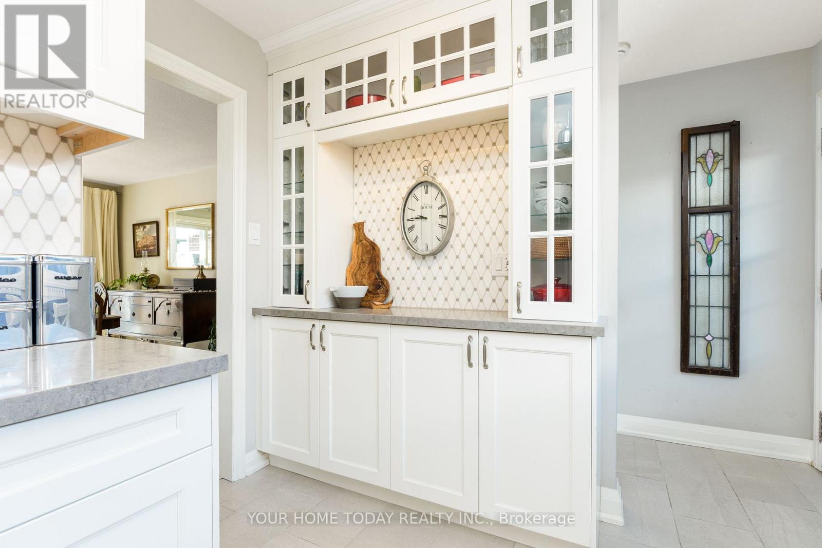 260 Delrex Boulevard, Halton Hills (Georgetown), Ontario  L7G 4G2 - Photo 12 - W12763542