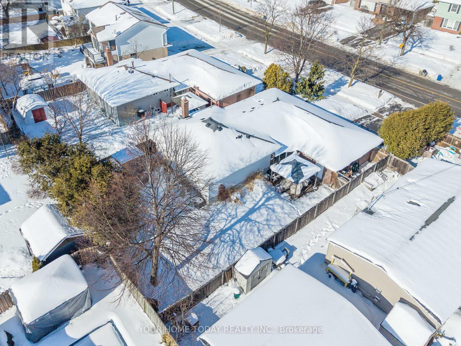 260 Delrex Boulevard, Halton Hills (Georgetown), Ontario  L7G 4G2 - Photo 41 - W12763542