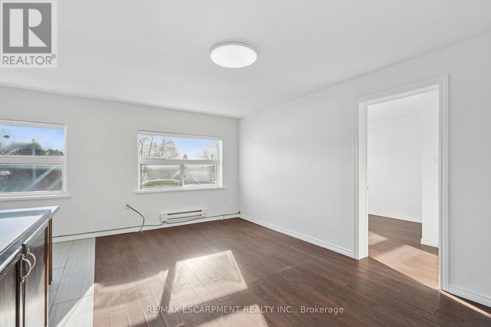 #6a - 1 Elgin Street, Halton Hills (Ac Acton), Ontario  L7J 2B2 - Photo 7 - W12766496