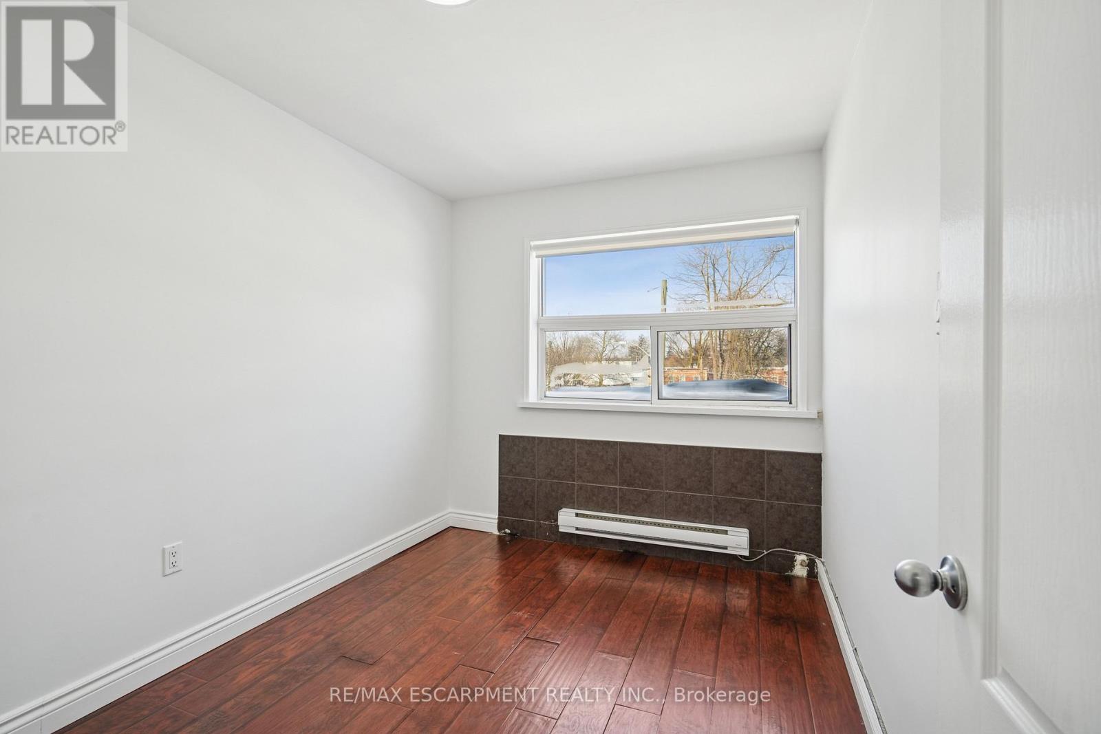 #4 - 1 Elgin Street N, Halton Hills (Ac Acton), Ontario  L7J 2B2 - Photo 11 - W12766608