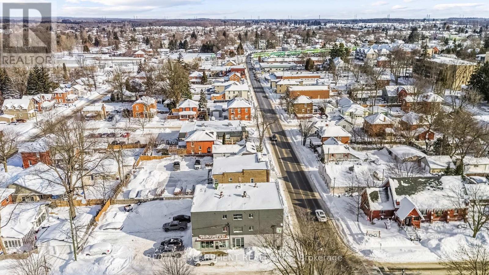 #4 - 1 Elgin Street N, Halton Hills (Ac Acton), Ontario  L7J 2B2 - Photo 28 - W12766608