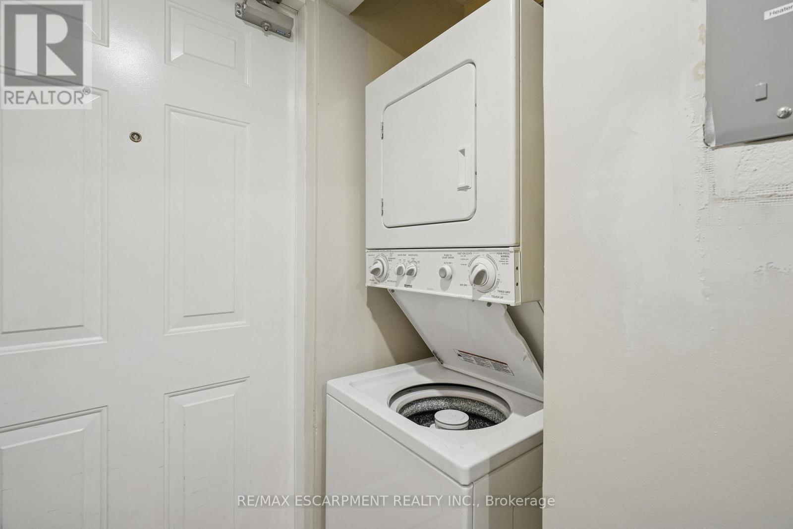 #1a - 1 Elgin Street N, Halton Hills (Ac Acton), Ontario  L7J 2B2 - Photo 6 - W12766964