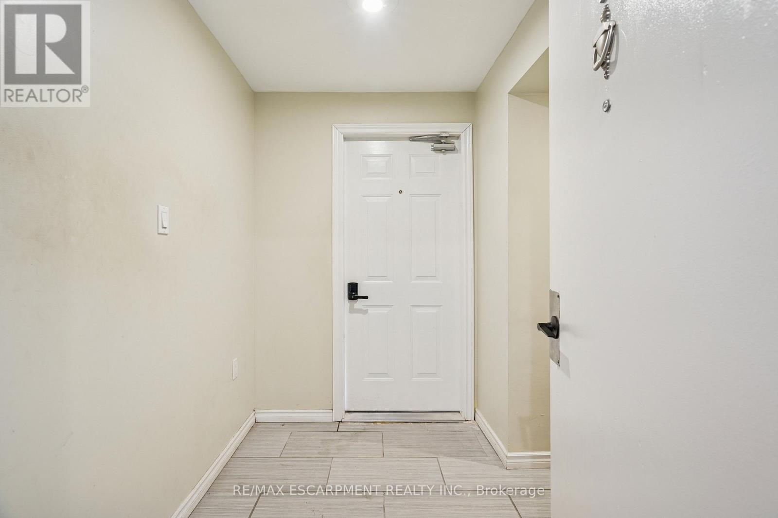 #1a - 1 Elgin Street N, Halton Hills (Ac Acton), Ontario  L7J 2B2 - Photo 7 - W12766964