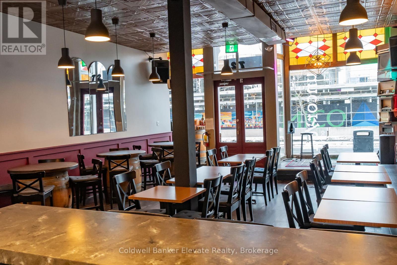 72 Main Street S, Halton Hills (Georgetown), Ontario  L7G 3G3 - Photo 10 - W12768724