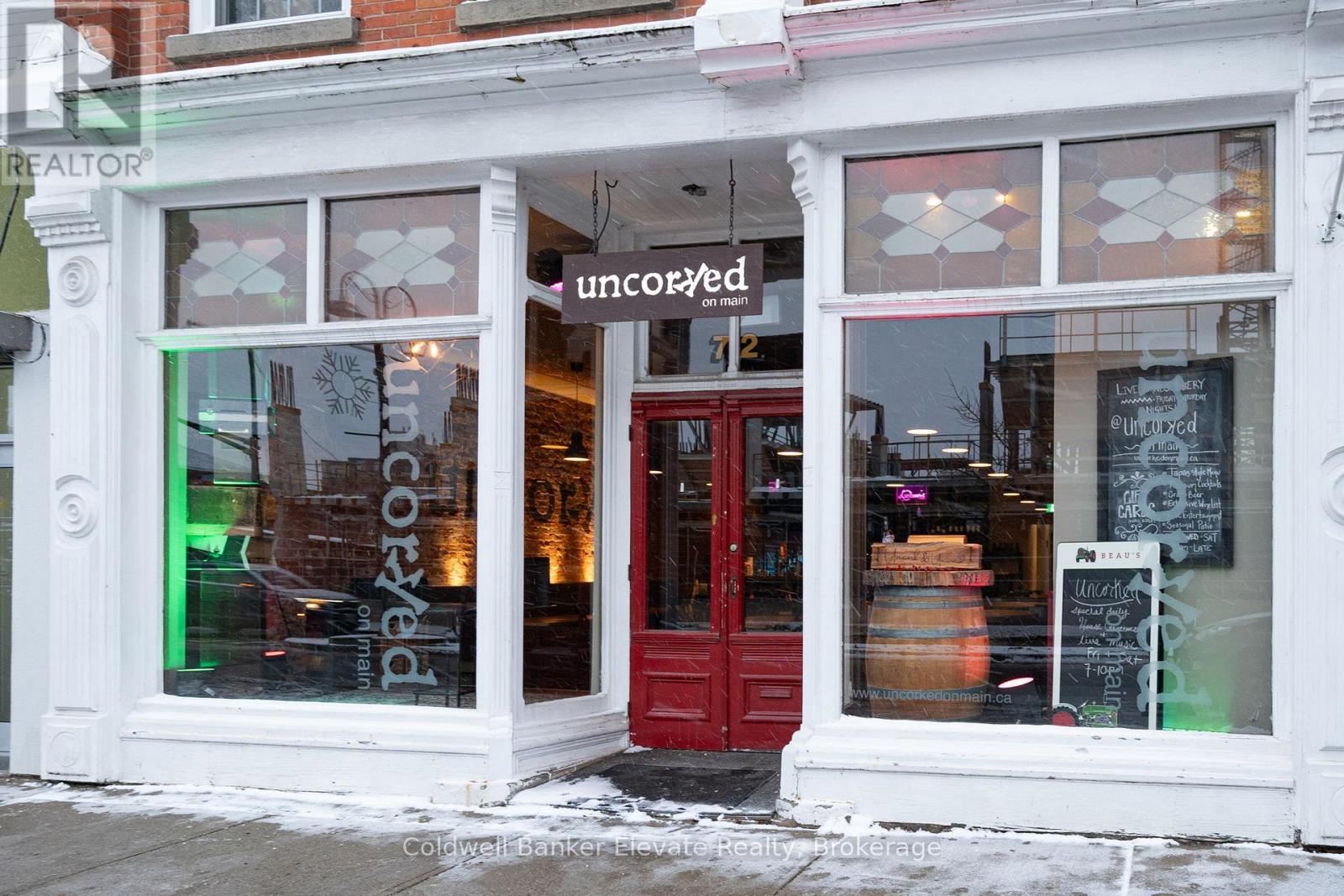 72 Main Street S, Halton Hills (Georgetown), Ontario  L7G 3G3 - Photo 2 - W12768724