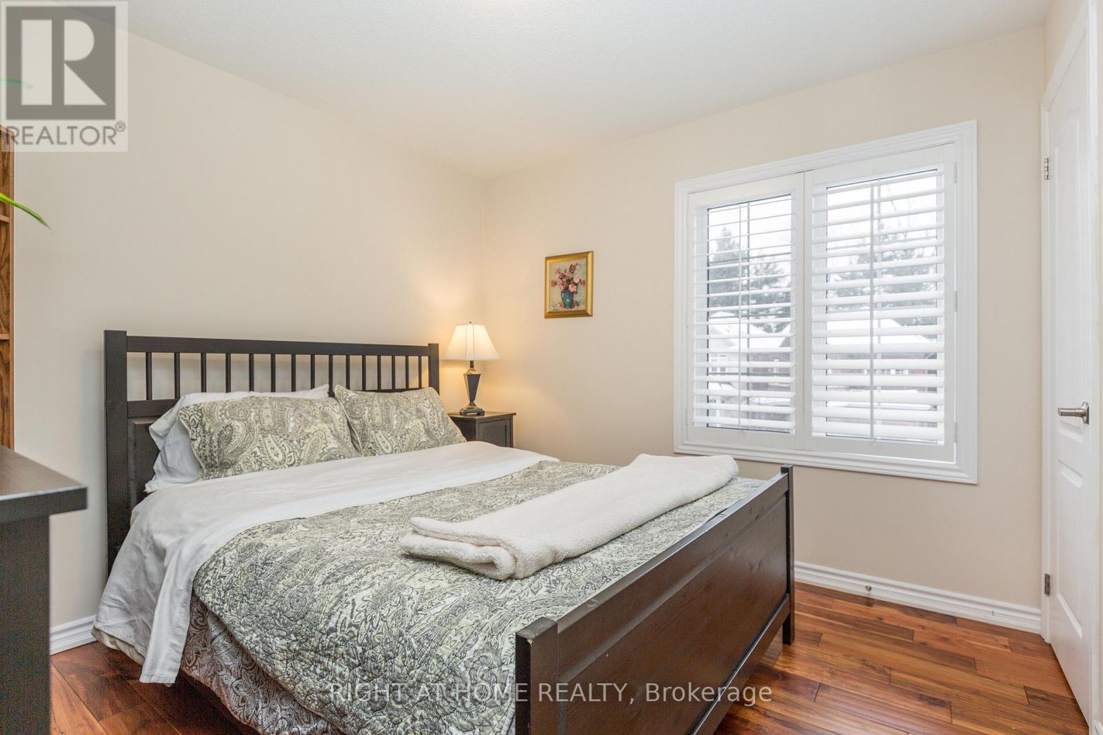 102 Upper Canada Court, Halton Hills (Georgetown), Ontario  L7G 0L2 - Photo 20 - W12768822