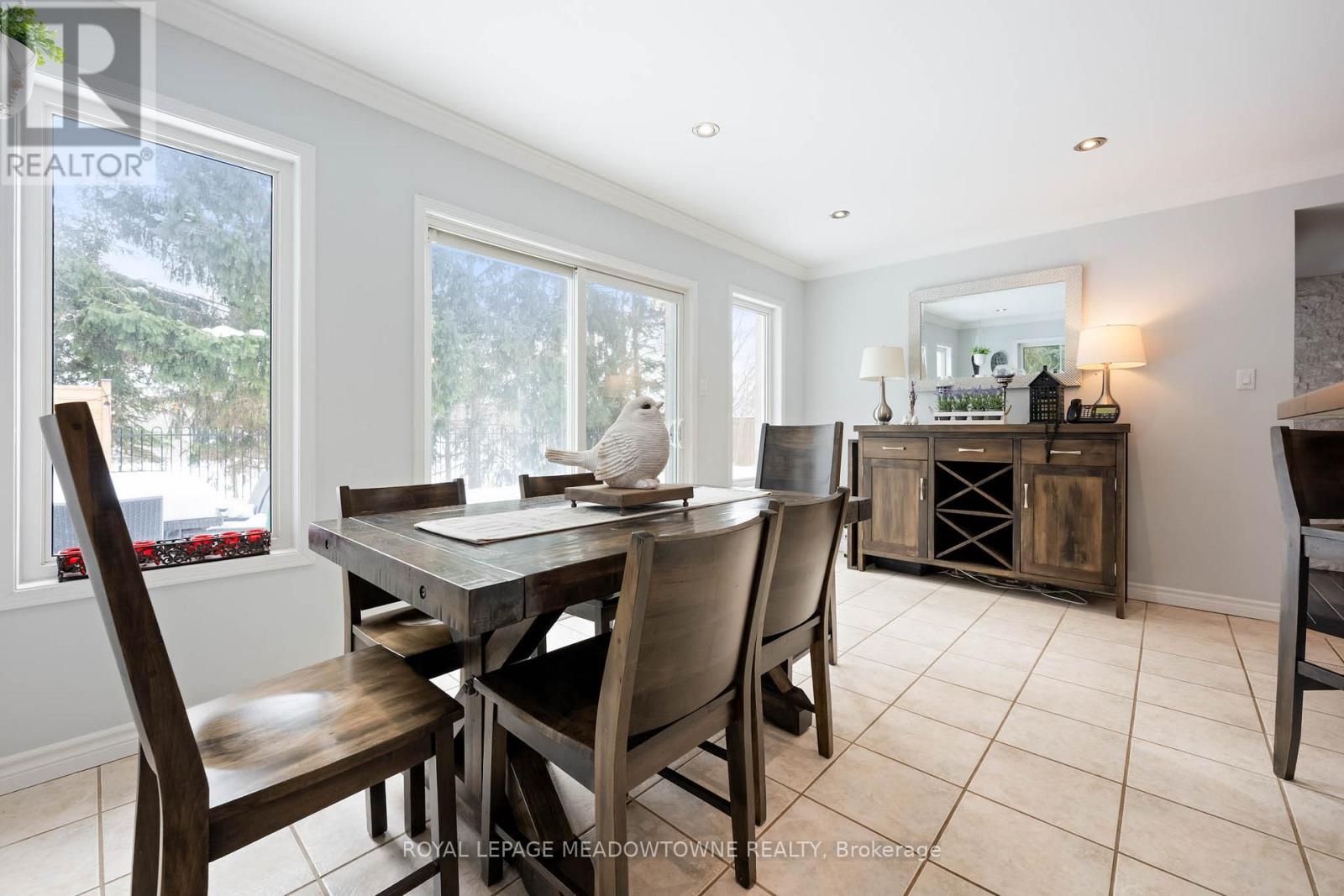 19 Grist Mill Drive, Halton Hills (Georgetown), Ontario  L7G 6C2 - Photo 20 - W12771162