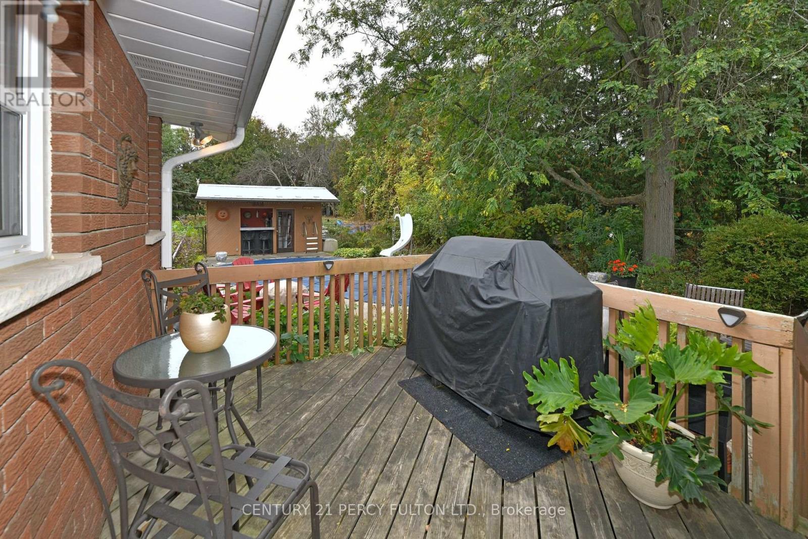 10208 Tenth Line, Halton Hills (Georgetown), Ontario  L0P 1K0 - Photo 32 - W12772696