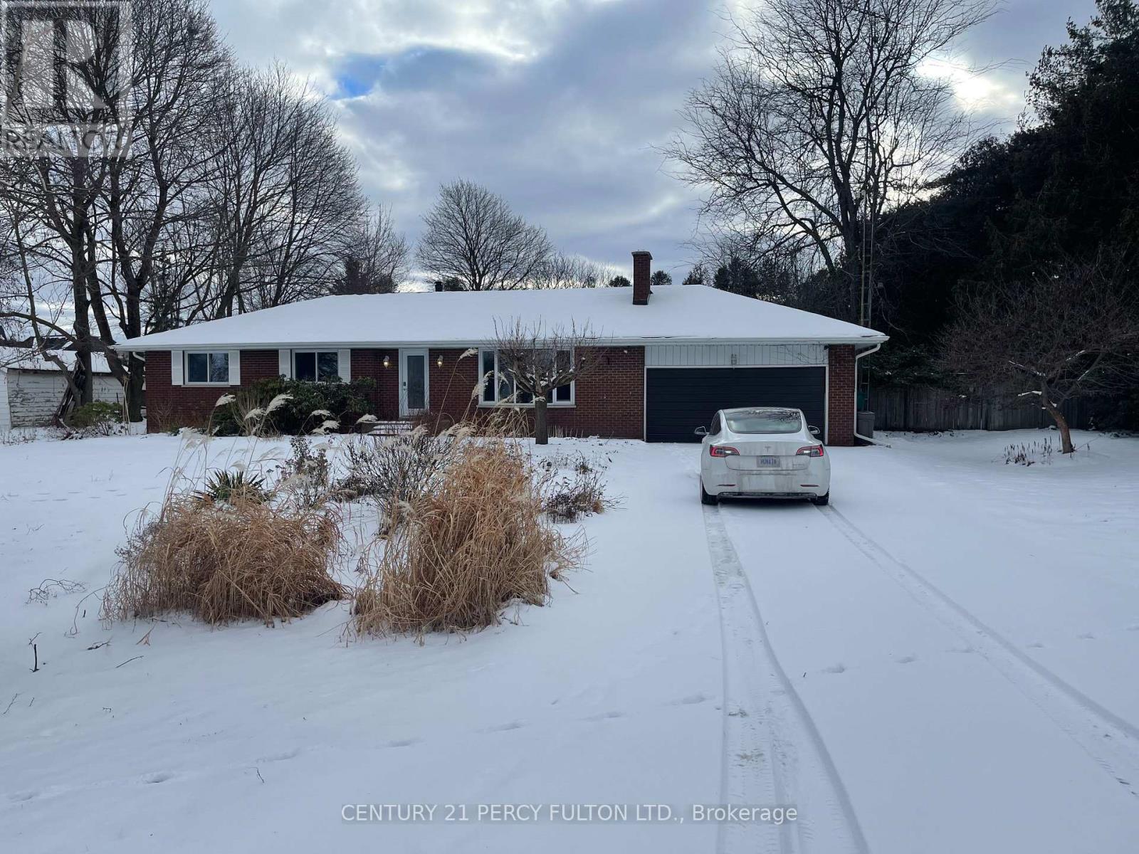 10208 Tenth Line, Halton Hills (Georgetown), Ontario  L0P 1K0 - Photo 39 - W12772696