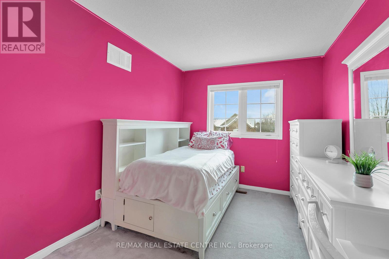 5 Harding Street, Halton Hills (Georgetown), Ontario  L7G 6B1 - Photo 20 - W12778138