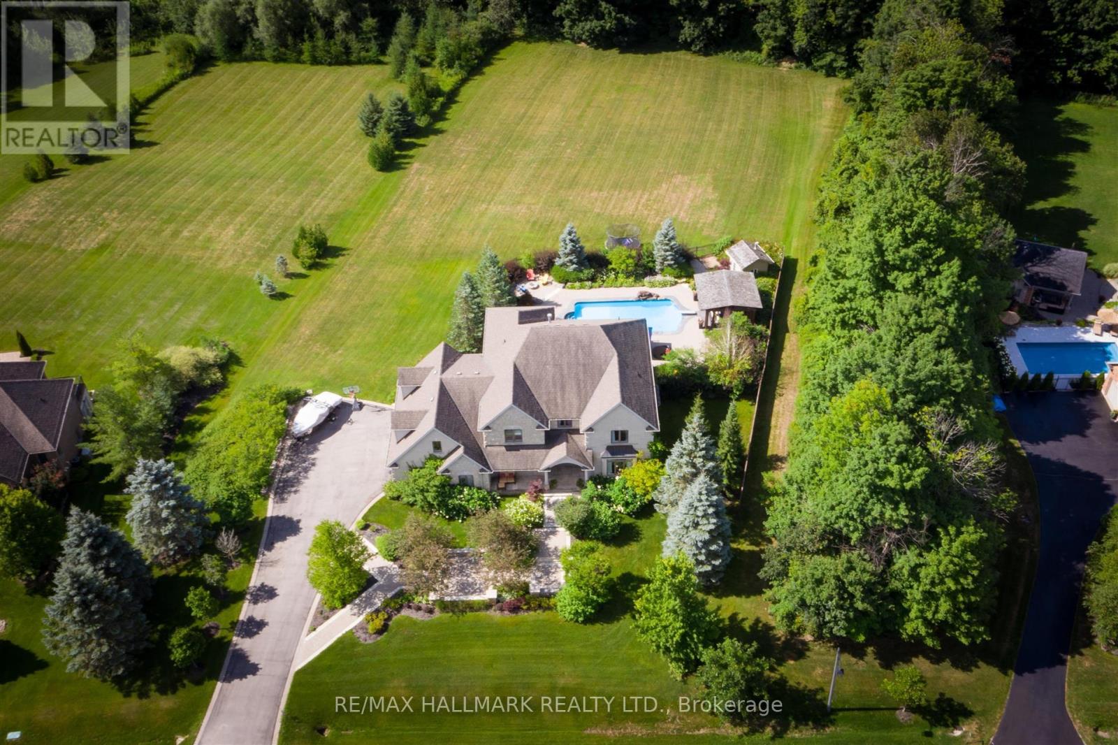 11360 Taylor Court, Milton (Brookville/haltonville), Ontario  L0P 1B0 - Photo 3 - W12779406