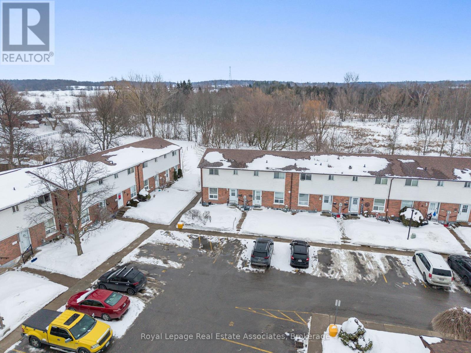 20 Kingham Road, Halton Hills (Ac Acton), Ontario  L7J 1S4 - Photo 3 - W12779660