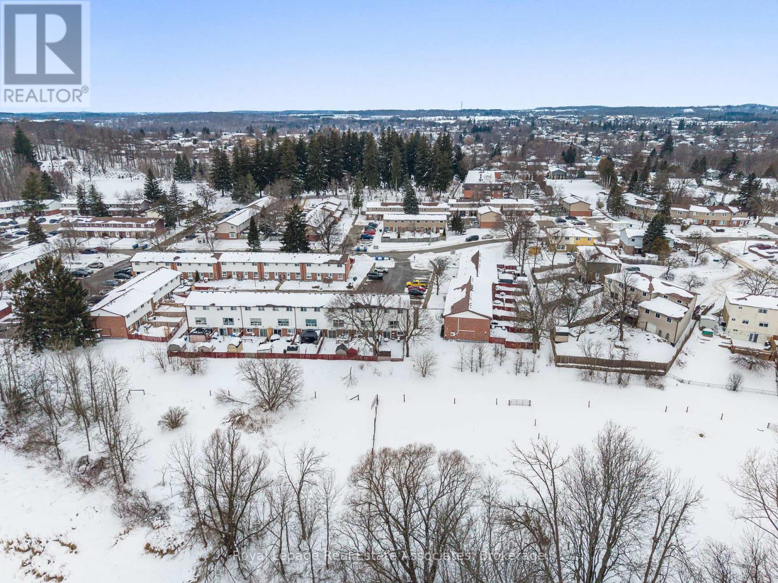 20 Kingham Road, Halton Hills (Ac Acton), Ontario  L7J 1S4 - Photo 32 - W12779660