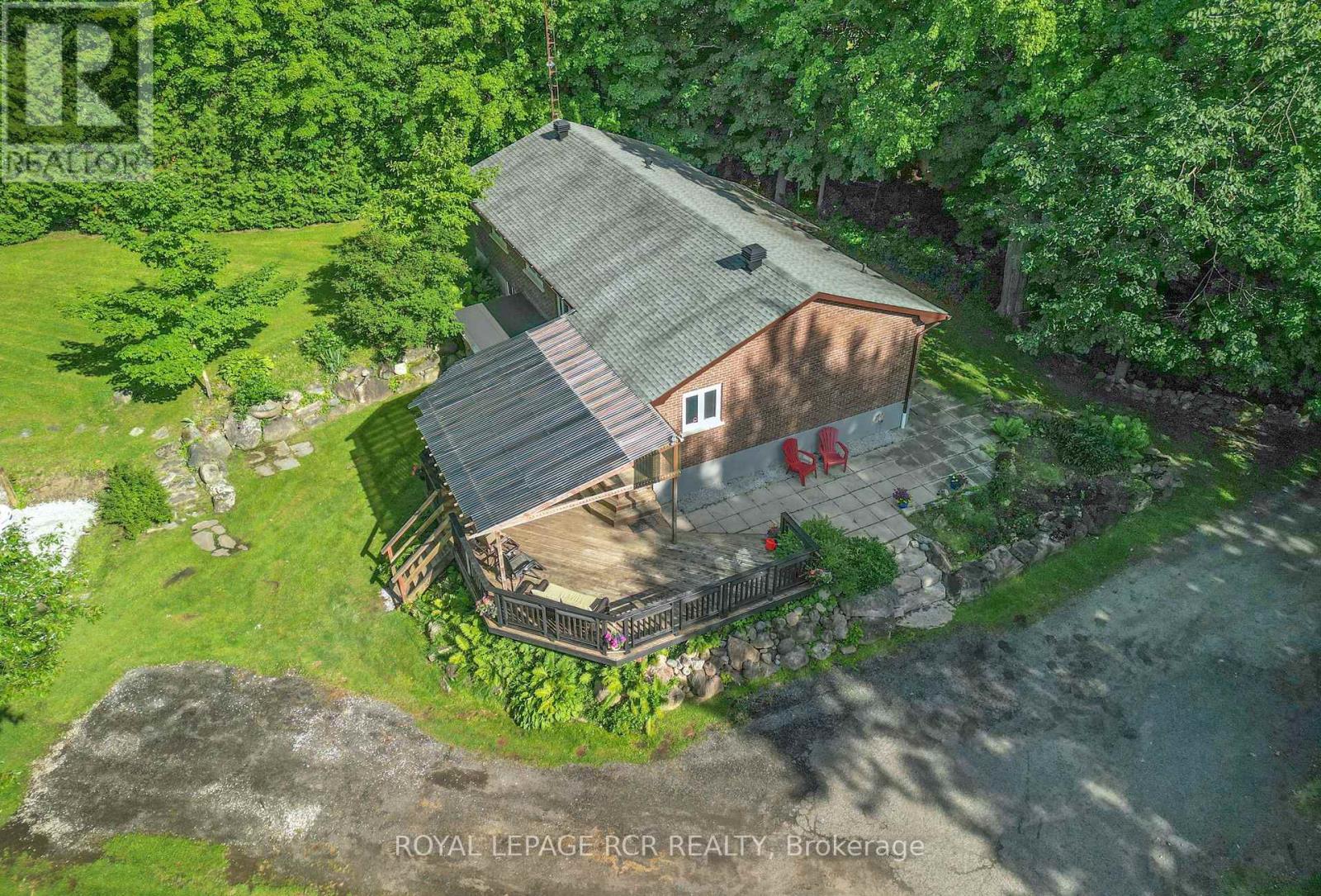 14007 Fifth Line, Halton Hills (Rural Halton Hills), Ontario  L0P 1H0 - Photo 35 - W12780510