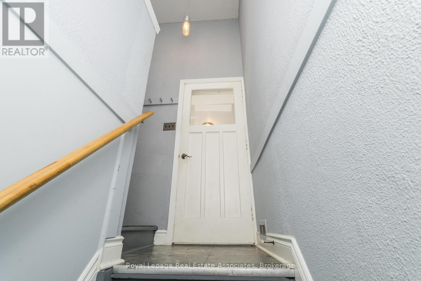 67 Roseford Terrace, Halton Hills (Ac Acton), Ontario  L7J 2L2 - Photo 20 - W12781190