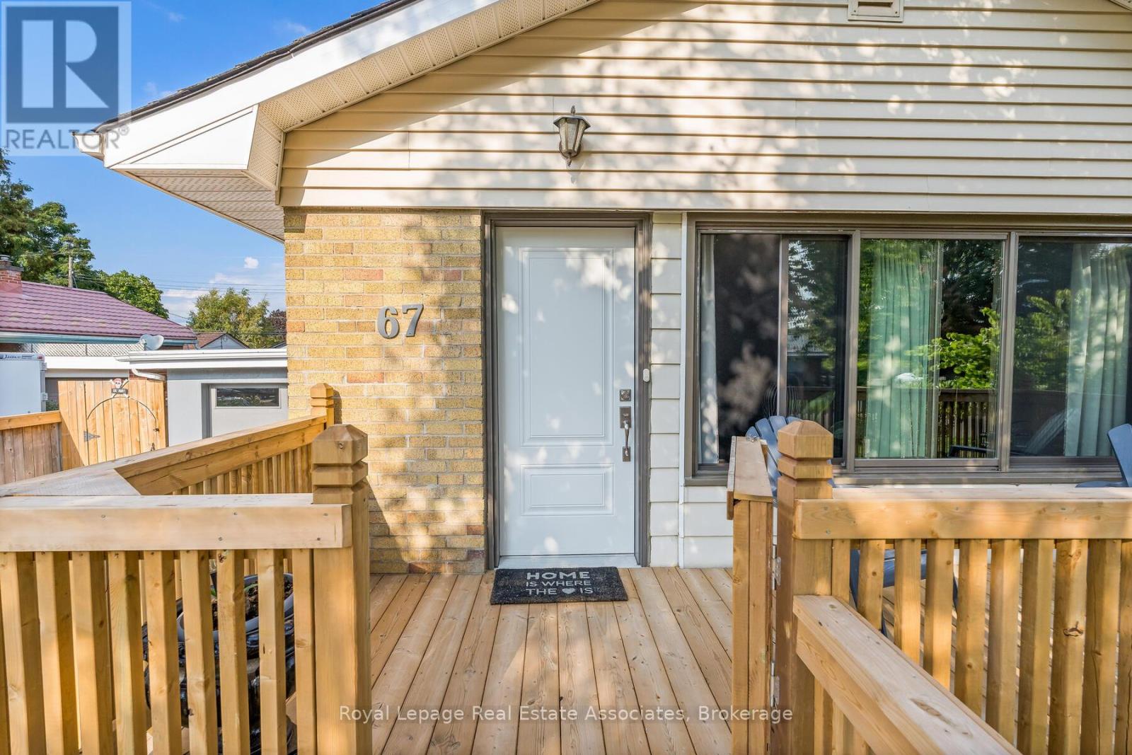 67 Roseford Terrace, Halton Hills (Ac Acton), Ontario  L7J 2L2 - Photo 3 - W12781190