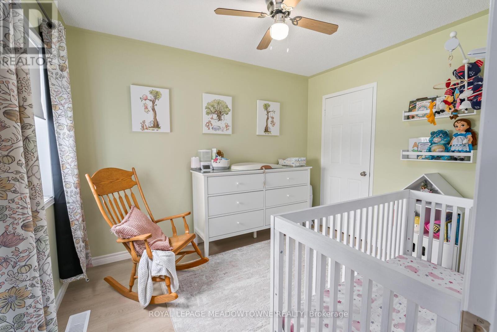 99 Snowberry Crescent, Halton Hills (Georgetown), Ontario  L7G 6M8 - Photo 26 - W12782330