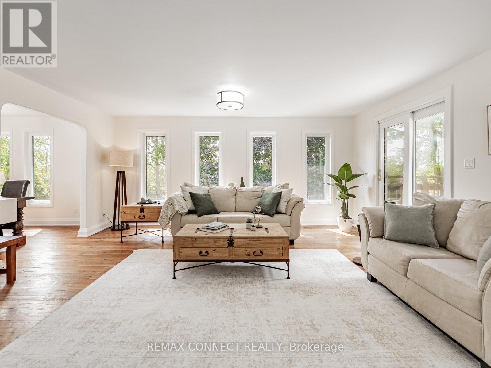 11215 Amos Drive, Milton (Brookville/haltonville), Ontario  L0P 1B0 - Photo 12 - W12782348