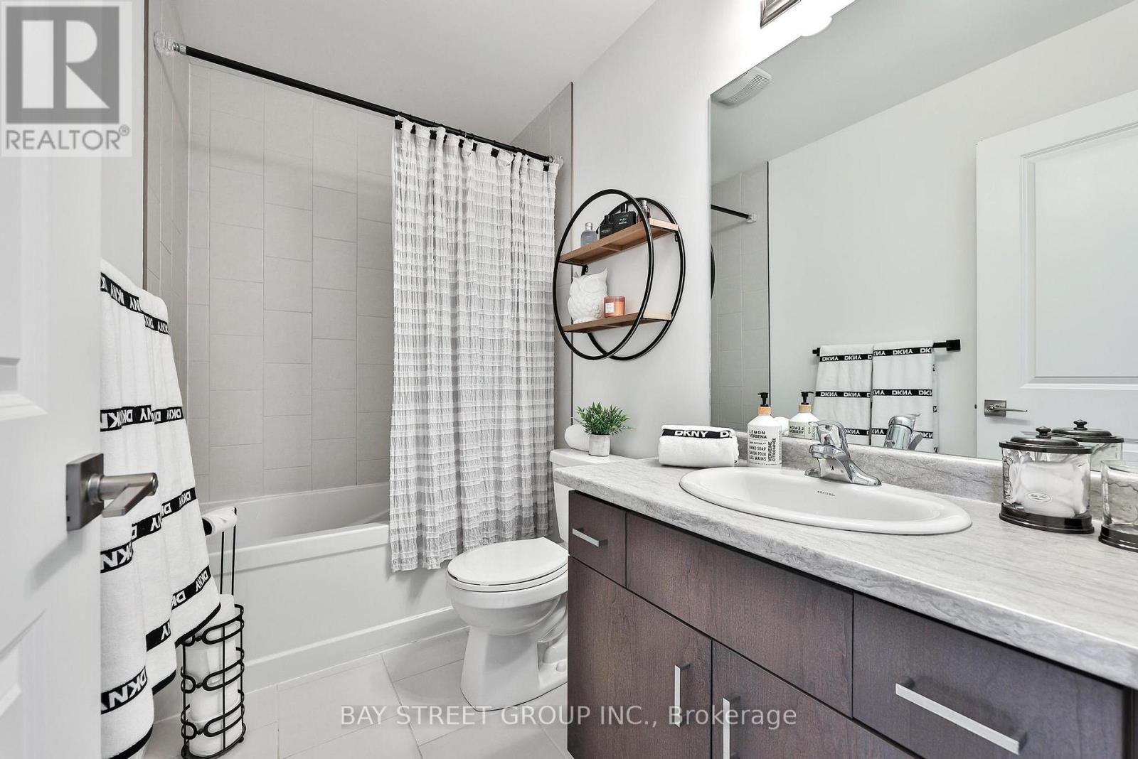 75 Windtree Way, Halton Hills (Georgetown), Ontario  L7G 0P6 - Photo 19 - W12783760