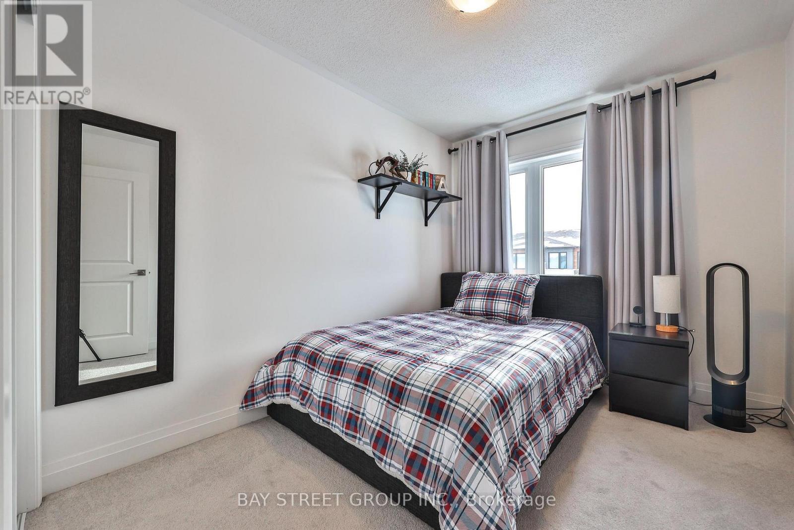 75 Windtree Way, Halton Hills (Georgetown), Ontario  L7G 0P6 - Photo 23 - W12783760