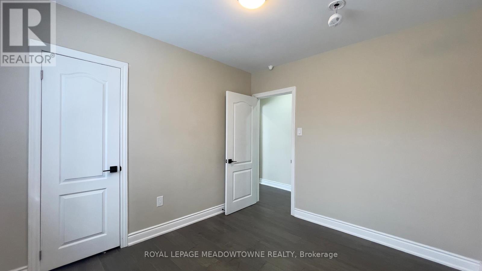 Main - 4 Keats Avenue, Halton Hills (Georgetown), Ontario  L7G 1T4 - Photo 17 - W12784004