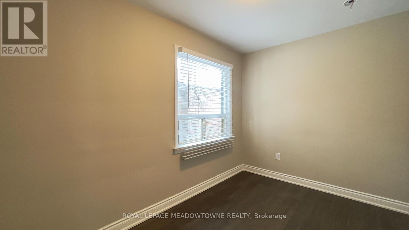 Main - 4 Keats Avenue, Halton Hills (Georgetown), Ontario  L7G 1T4 - Photo 22 - W12784004