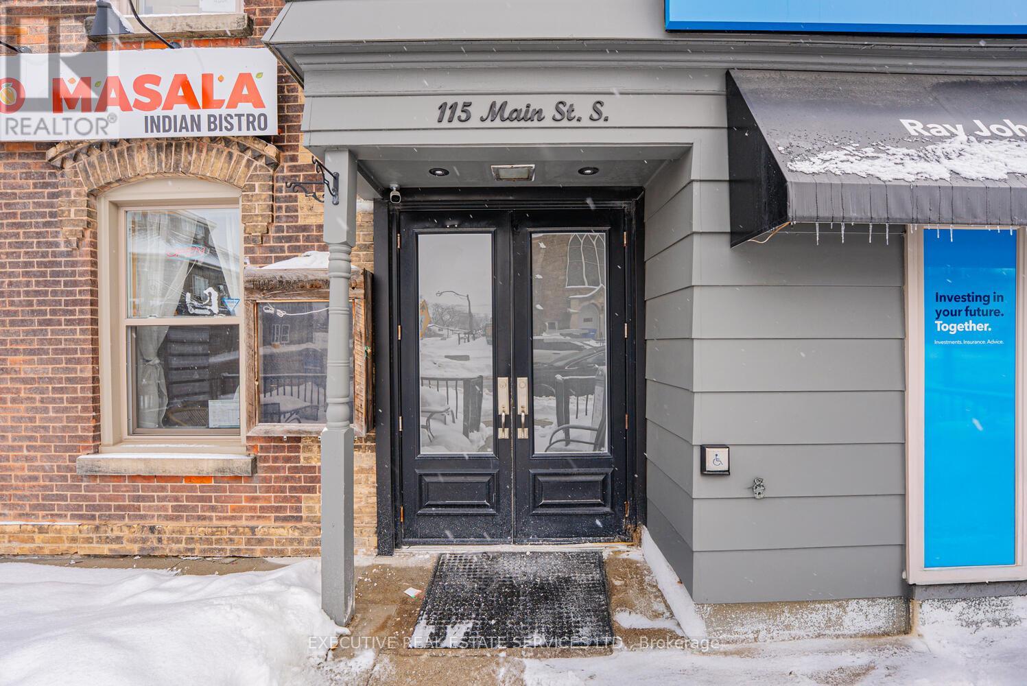 115 Main Street S, Halton Hills (Georgetown), Ontario  L7G 3H5 - Photo 2 - W12784746