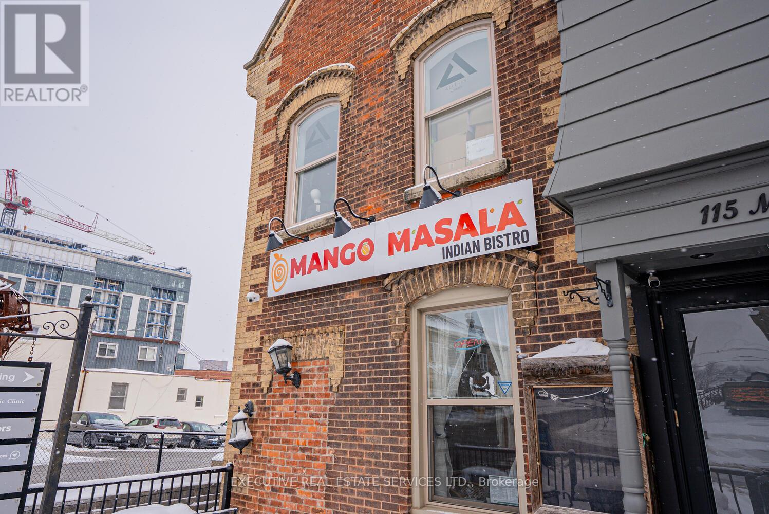 115 Main Street S, Halton Hills (Georgetown), Ontario  L7G 3H5 - Photo 3 - W12784746