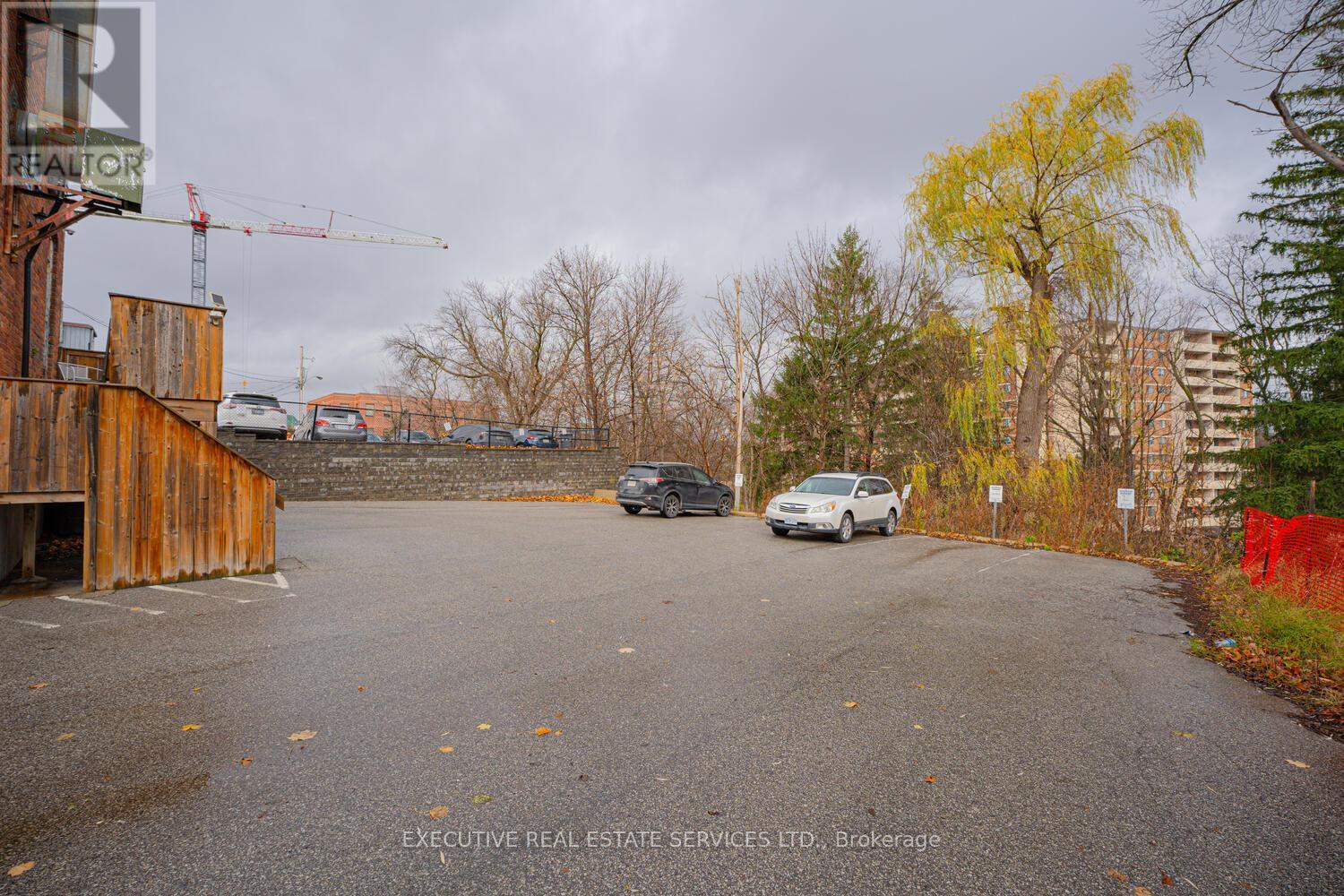 115 Main Street S, Halton Hills (Georgetown), Ontario  L7G 3H5 - Photo 30 - W12784746