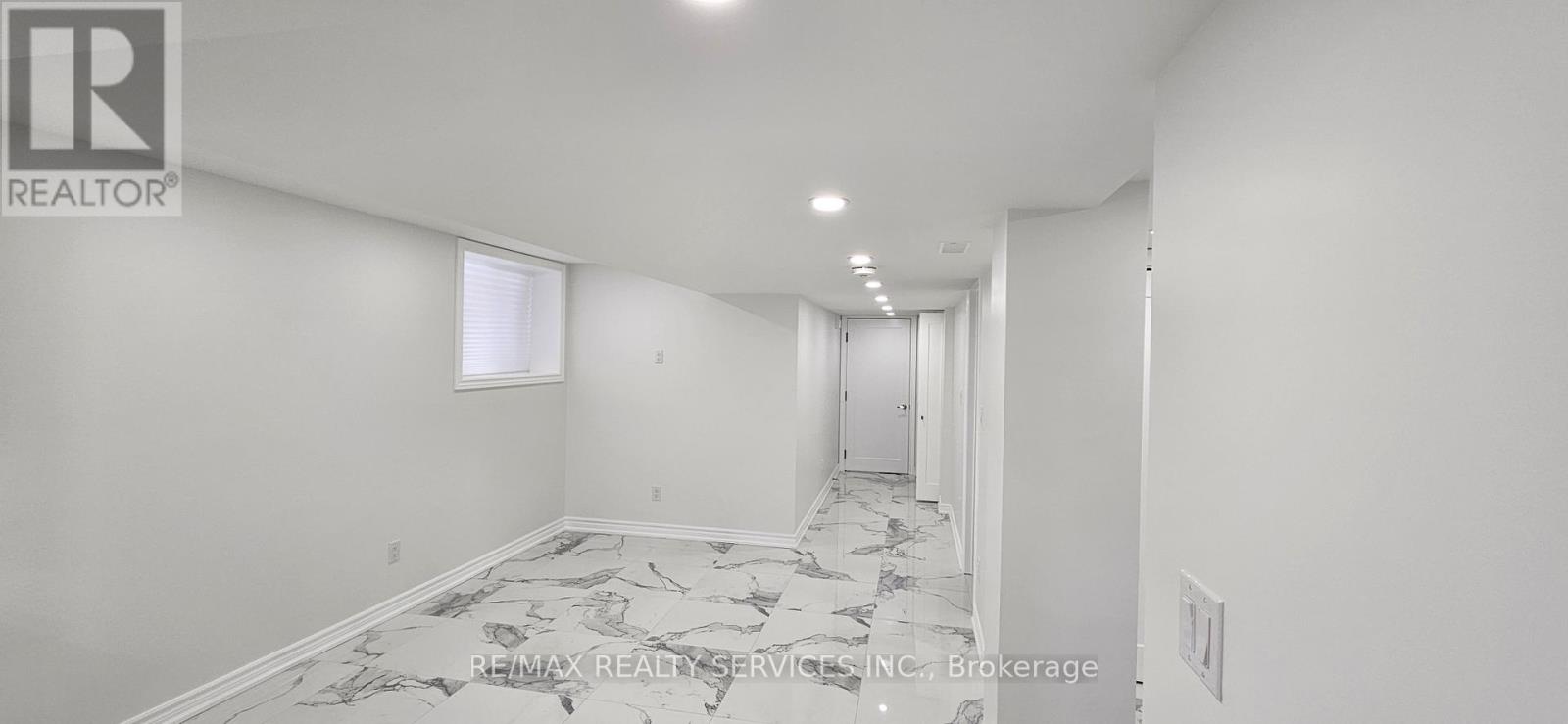 15163 Danby Road, Halton Hills (Georgetown), Ontario  L7G 0H6 - Photo 5 - W12785026